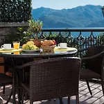 Casa E Vela 3* أوجيبيو