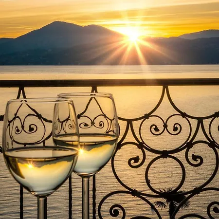 Casa E Vela 오게비오