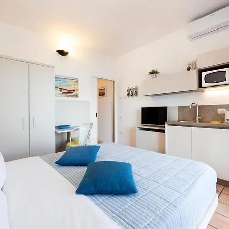 Casa E Vela 3* 오게비오