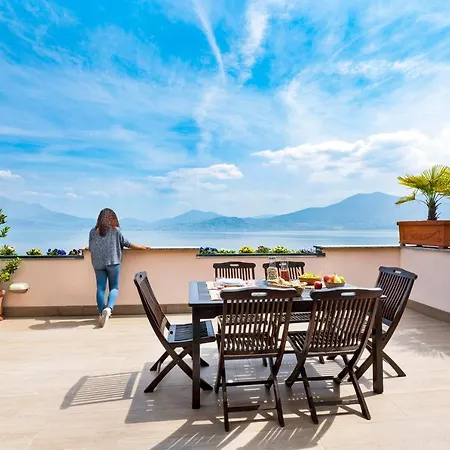 Casa E Vela Aparthotel