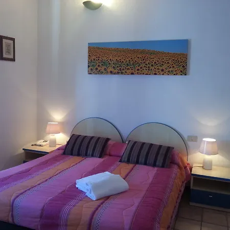 Casa E Vela 오게비오