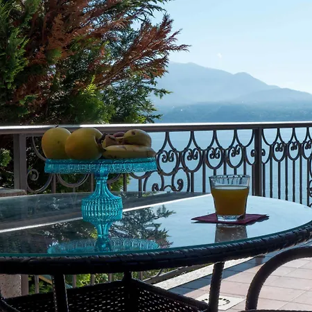 Apart-hotel Casa E Vela Oggebbio