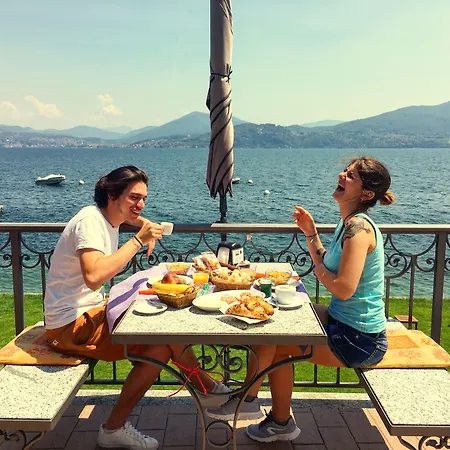 Casa E Vela 오게비오